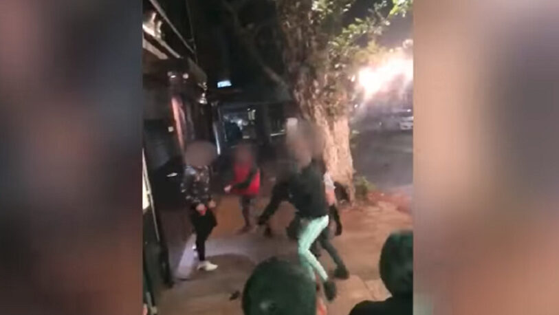 Cuatro detenidos tras un enfrentamiento a golpes frente a una parada de colectivos en Posadas