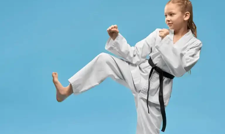 Artes marciales: práctica y competencia del karate