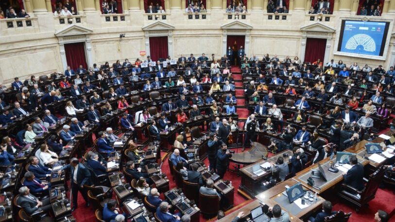 La Cámara de Diputados aceptó la renuncia de Massa