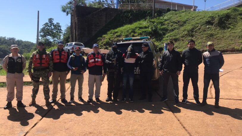 Un argentino con antecedentes por homicidio fue expulsado de Paraguay y detenido en Iguazú