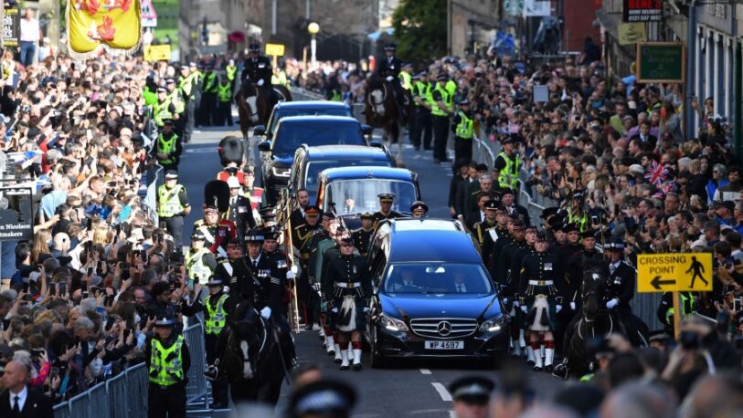 Líderes mundiales se dirigen a Londres por el funeral de Isabel II