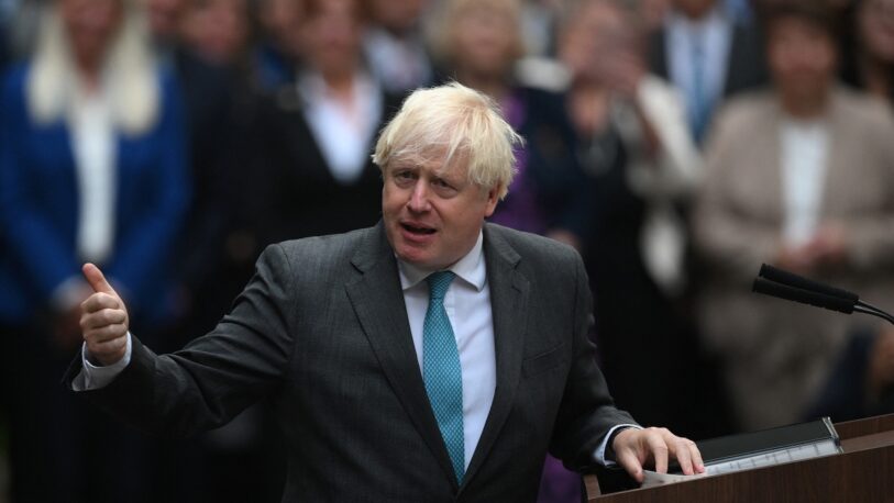 Boris Johnson volvió a Londres y crecen los rumores sobre su candidatura a primer ministro