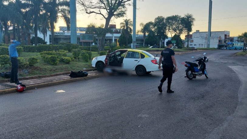 Un taxista falleció luego de despistar y terminar debajo de su automóvil