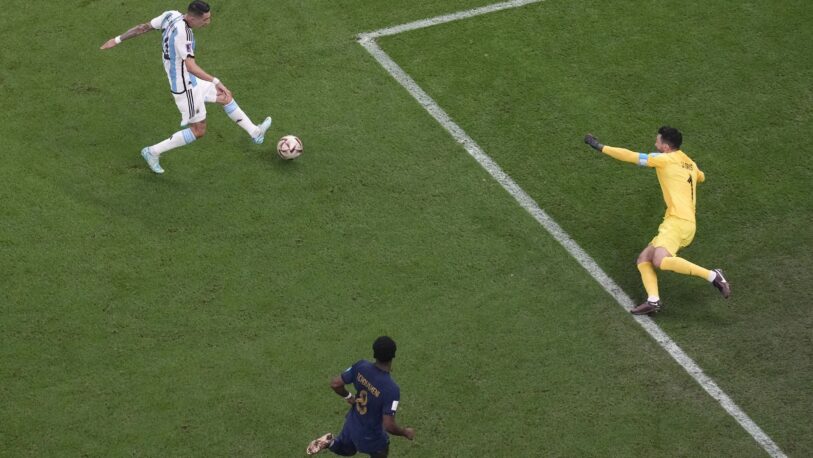 Así fue el golazo de Di María: la secuencia del 2 a 0 de Argentina contra Francia en la final del mundo