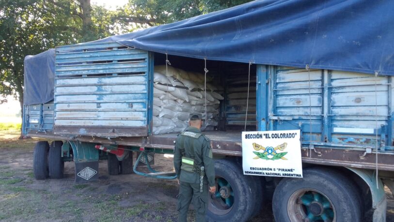 Secuestran 146 toneladas de soja y 15.000 kilos de avena