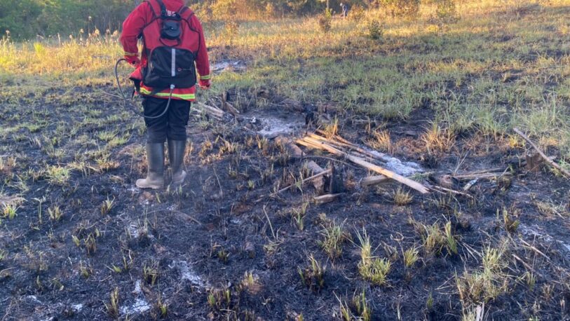 Bomberos sofocaron tres incendios rurales en San Martín, Los Helechos y Oberá