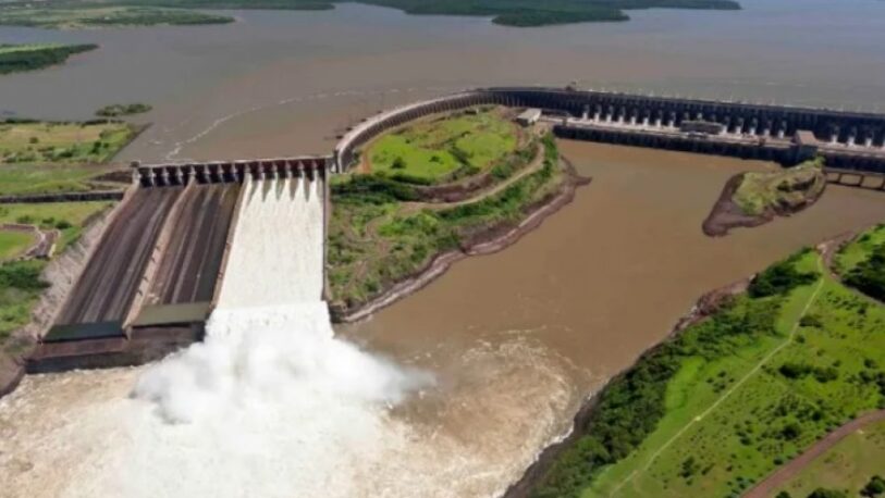 Itaipú abrió las compuertas y se prevé una subida del río Paraná