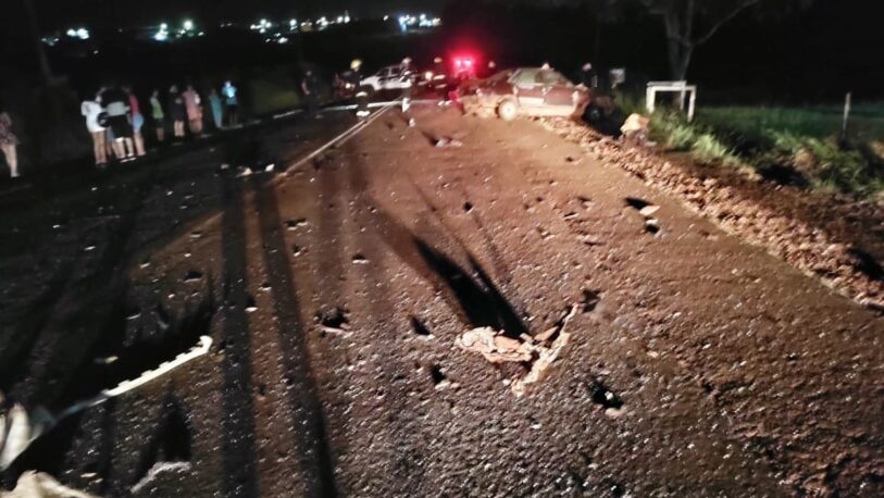 Tres fallecidos tras un choque entre dos autos en San Vicente