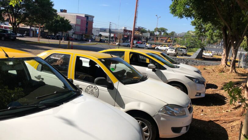 Según los choferes, “el taxi es una actividad que está en extinción”