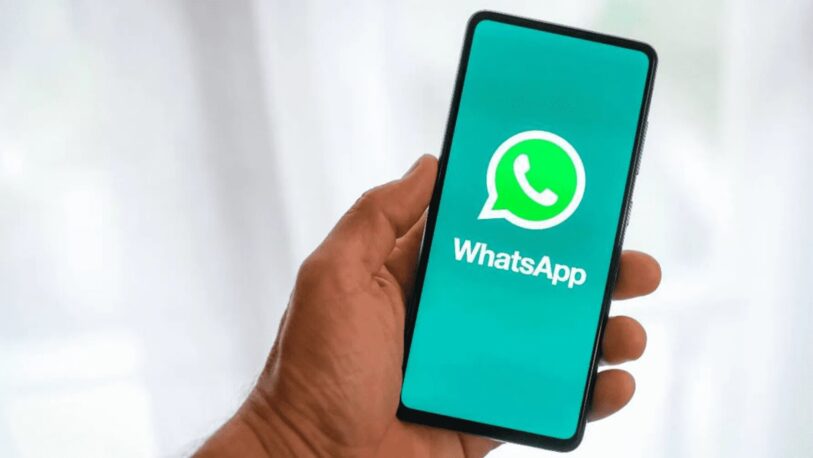 Qué significa el mensaje de WhatsApp que tiene una tilde verde