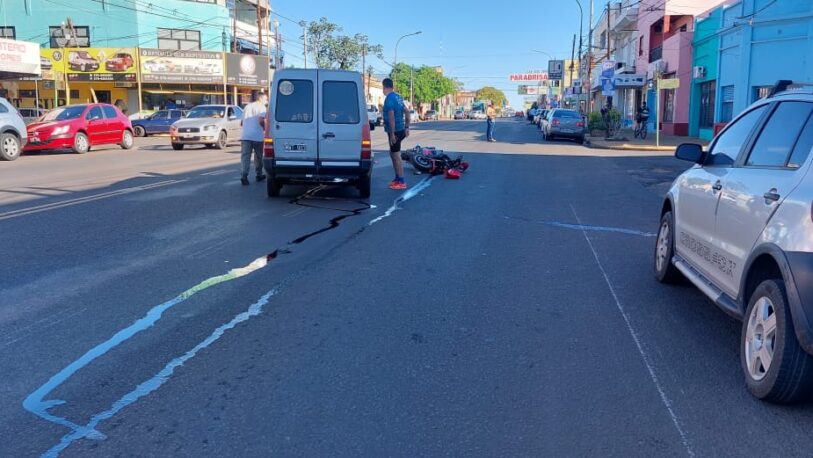 Motociclista herido en un choque sobre avenida Uruguay y calle Formosa