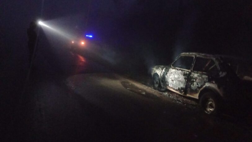 Se incendió un auto en El Soberbio