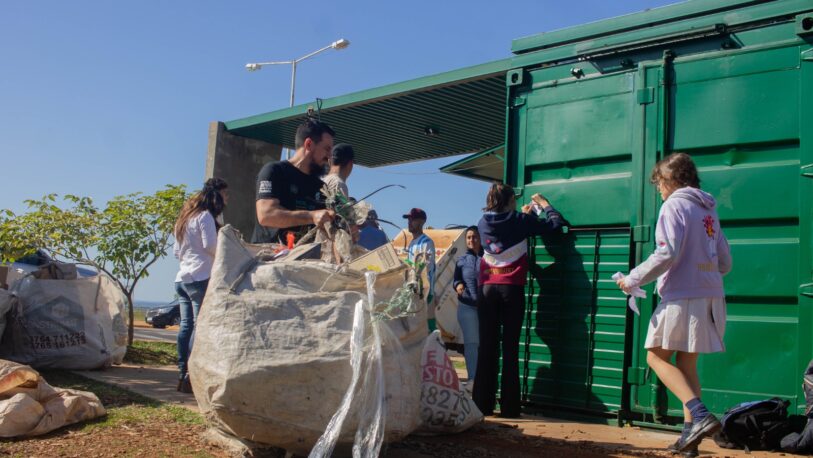 Estudiantina Ecológica: Inicia la competencia de recolección de residuos reciclables