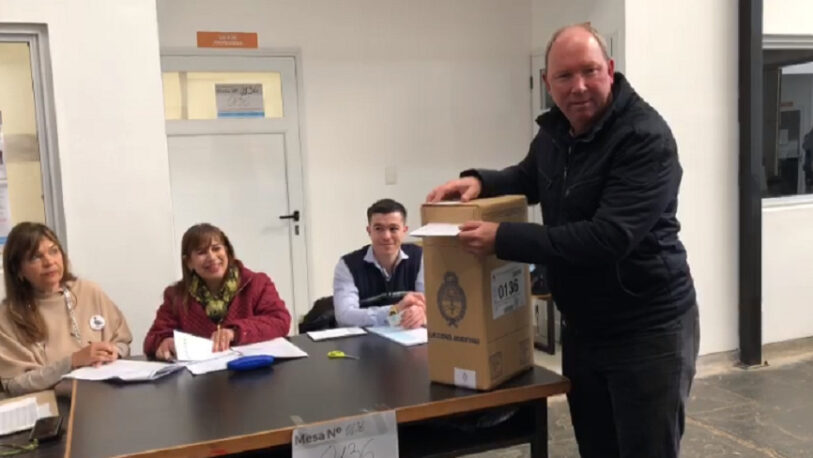Daniel Vancsik llamó a los electores a acercarse a las urnas