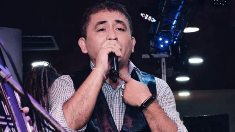 Murió el cantante santiagueño Huguito Flores en un choque automovilístico