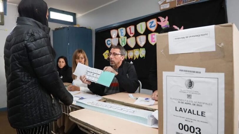 Elecciones en Mendoza: cerraron los comicios y votó más del 50% del padrón