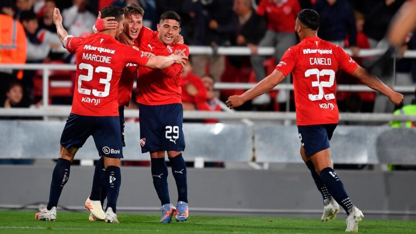 Independiente goleó a Barracas Central y lidera su zona en la Copa de la Liga