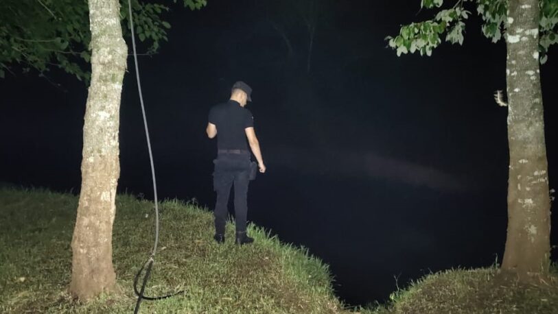 Intensa búsqueda de un joven desaparecido en las aguas del Arroyo Chico Alférez