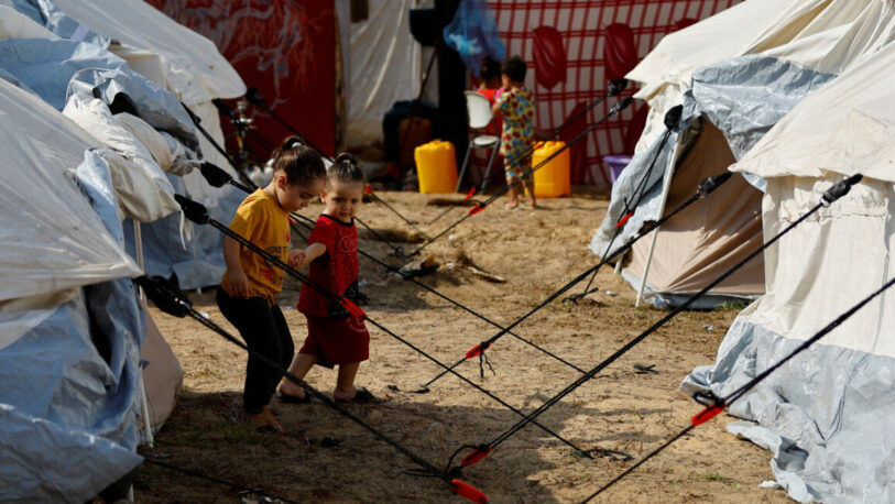 Advierten que las vidas de 700.000 “niños de Gaza penden de un hilo” por el colapso del sistema médico