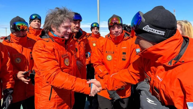 El presidente Milei llegó a la base de Marambio en la Antártida