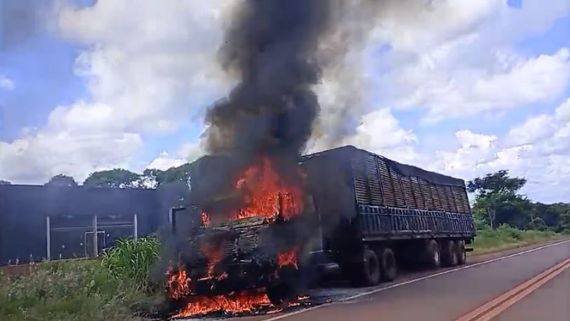 Se incendió un camión en Campo Grande