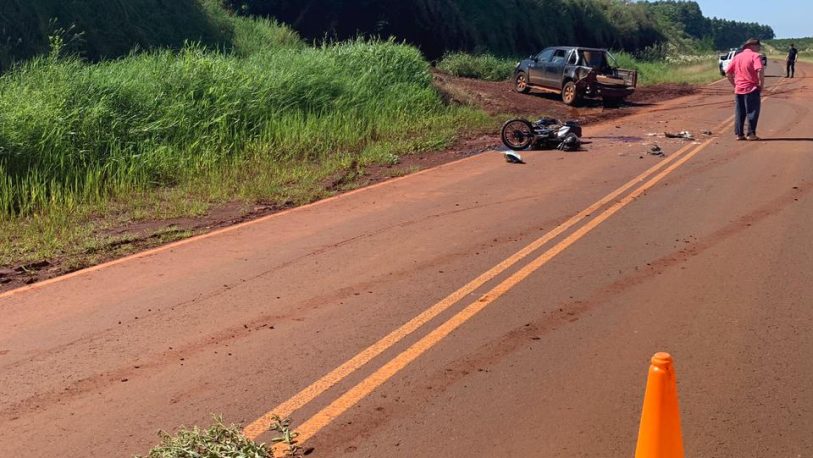Motociclista murió al chocar con una camioneta en el Pasaje Las Limas