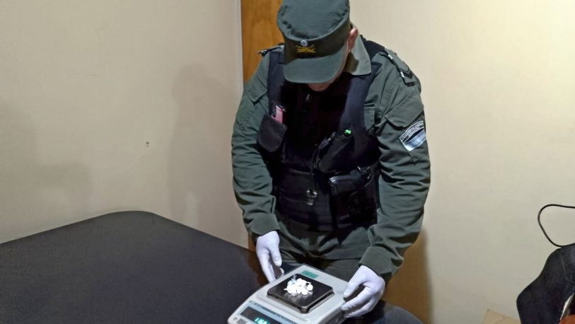 Gendarmería secuestró 126 dosis de cocaína