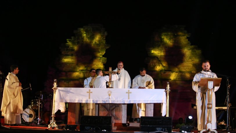 Misa popular de las Misiones en jueves santo congregó a los cristianos en San Ignacio
