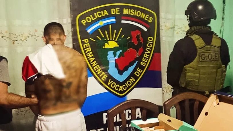 Allanamiento en B°A3-2: un detenido, secuestro de cocaína y millones de pesos