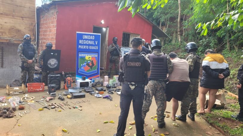 Desbarataron un aguantadero y kiosco de drogas en Iguazú