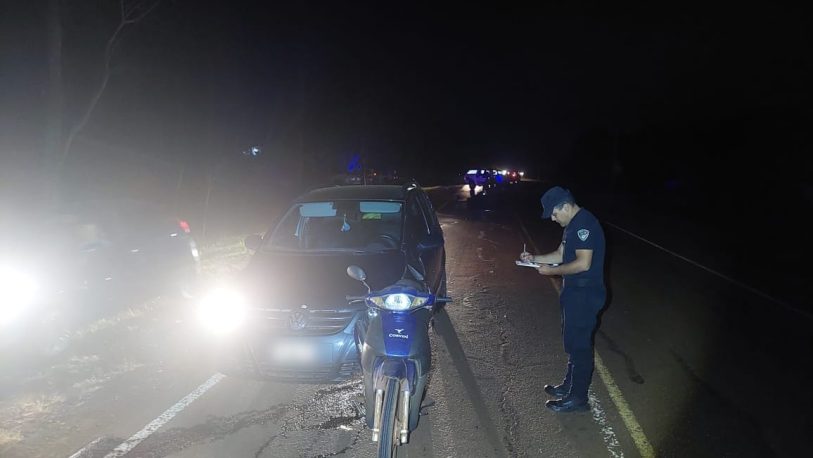 Motociclista se encuentra grave, tras ser embestido por un auto sobre ruta provincial N° 5