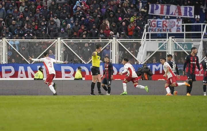 Clásico San Lorenzo vs. Huracán: Un empate con sabor a poco